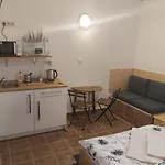 Orczy Park Gæstehus 3*